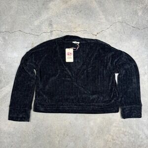 Entro Black V-Neck Sweater